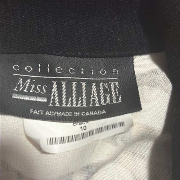 Cachet Brown and Black Jean Jacket with Luxurious Faux Fur - Picture 3 of 10